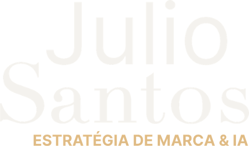 Julio Santos — Estratégia de Marca & IA